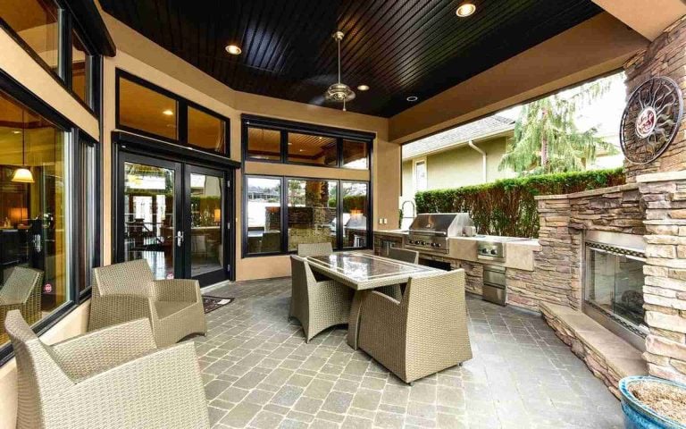 outdoor kitchen and patio - brickyard road landscaping nanaimo