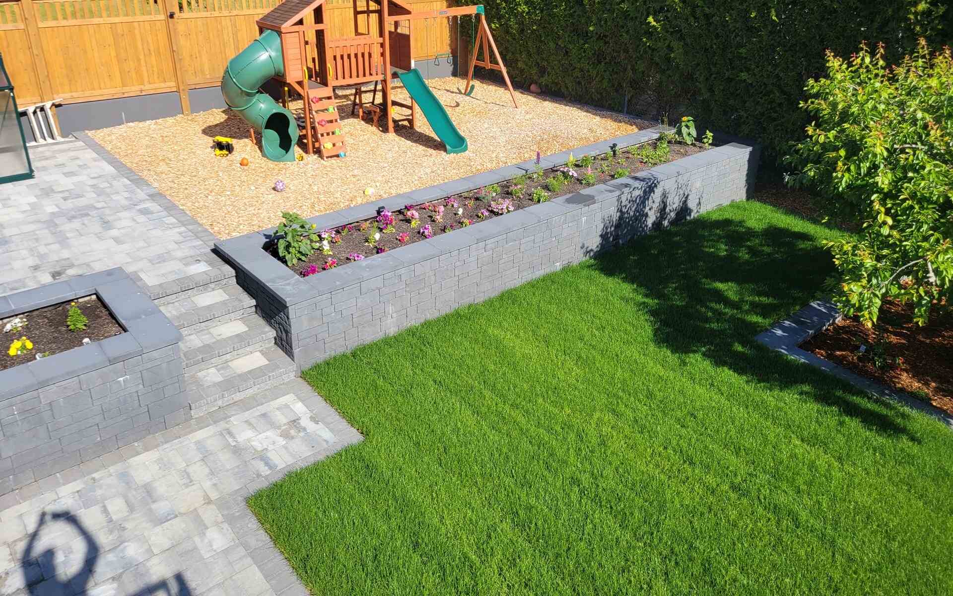 landscaping lantzville bc