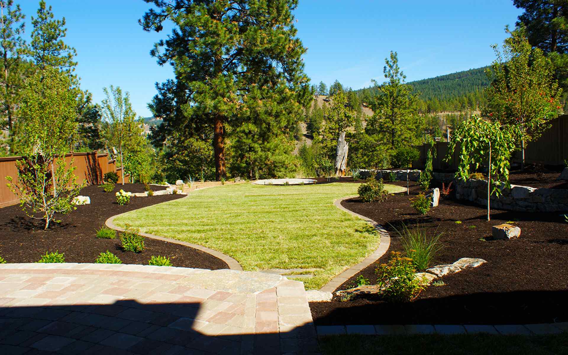 landscaping yellow point bc