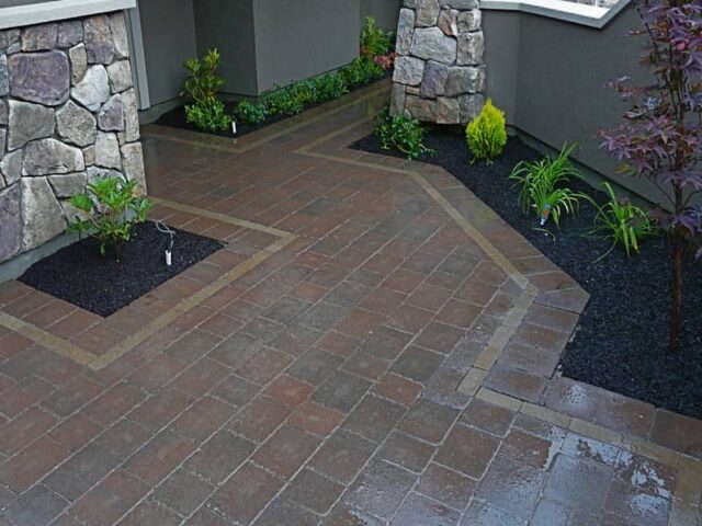 driveway and walkway with paving stone nanaimo
