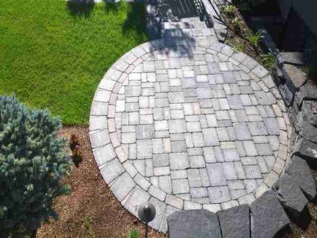 full outdoor construction - Ralston drive landscape Nanaimo