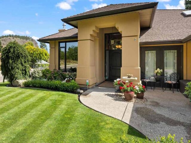 lawn and landscapes nanaimo
