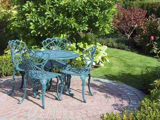 garden cleanup services near me nanaimo